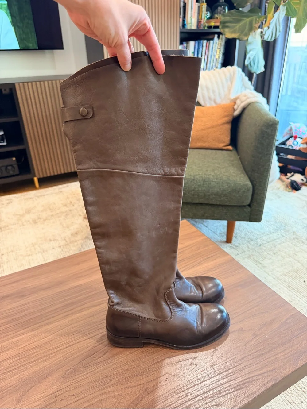 Buttery Soft Over the Knee Leather Boots Size 7.5 Women's Made in Italy Oiled